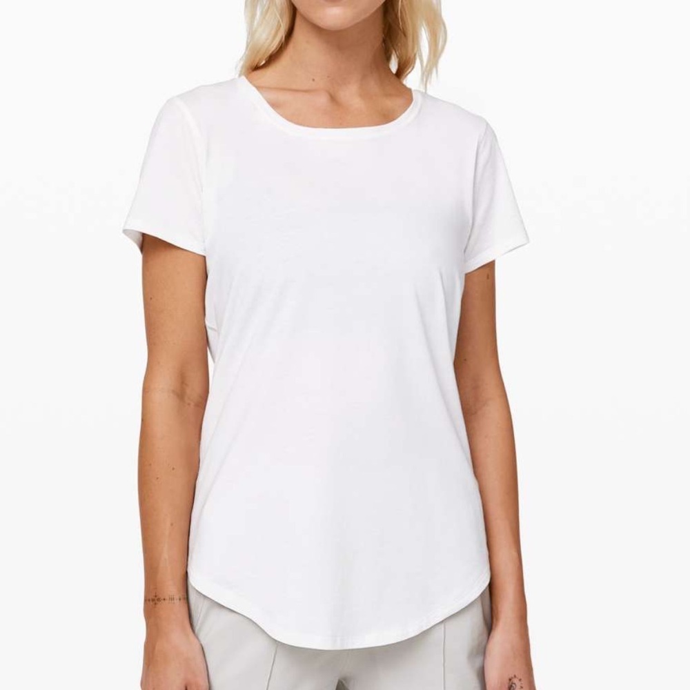 Lululemon 🍋 Love Crew III Tee Shirt - Color: White